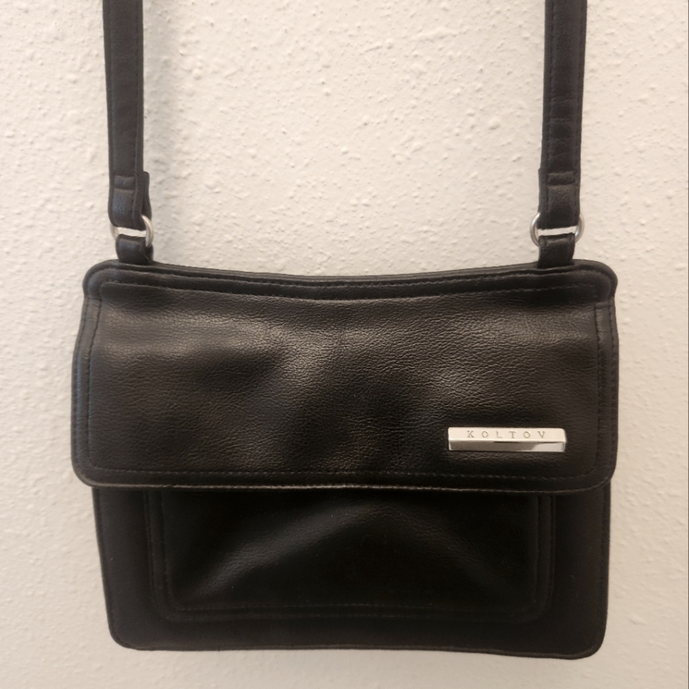 Koltov black crossbody bag with cell phone pocket